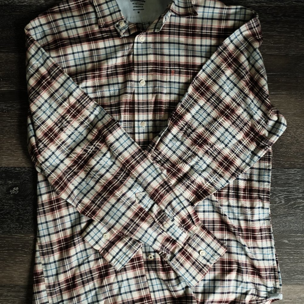 IZOD SALTWATER STRETCH BUTTON DOWN